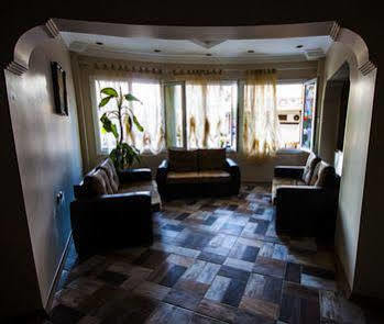 Cicek Palas Otel İzmir Ngoại thất bức ảnh
